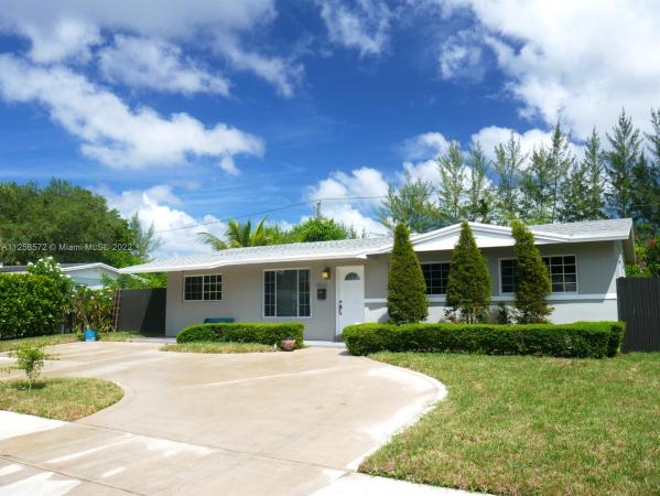 Heftler Homes Sunset Park, 8545 SW 97th Rd, Kendall, Florida 33173, image 1