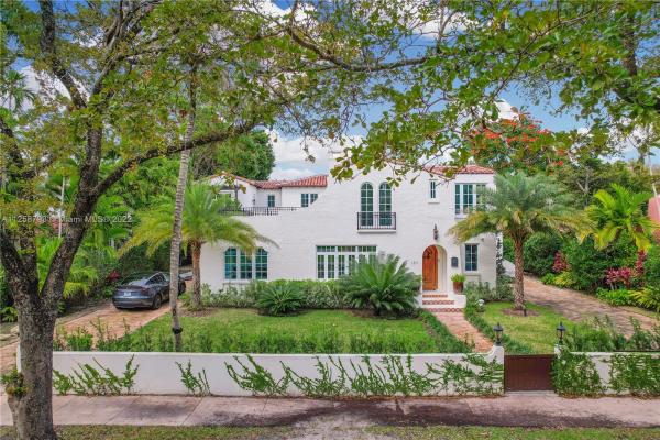 Granada, 1311 Alhambra Cir, Coral Gables, Florida 33134, image 2