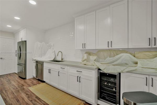 Pinebrooke, 15802 SW 90th Ct #B, Palmetto Bay, Florida 33157, image 1