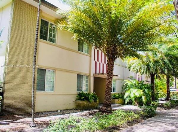 Bella Salzedo, 1300 Salzedo St #6, Coral Gables, Florida 33134, image 1
