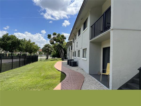 Villa Bellini, 7000 NW 179th St #209, Hialeah, Florida 33015, image 2