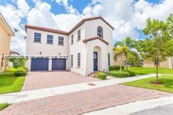 Kendall Commons Residential, 16952 SW 90th Terr Cir, The Hammocks, Florida 33196, image 1