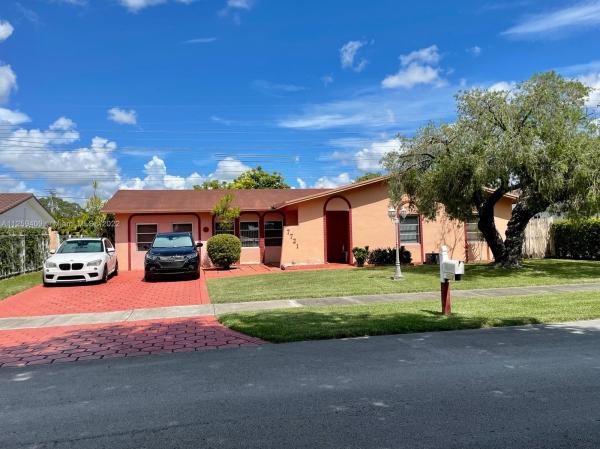 Winston Park, 7721 SW 136th Ave, Kendale Lakes, Florida 33183, image 2