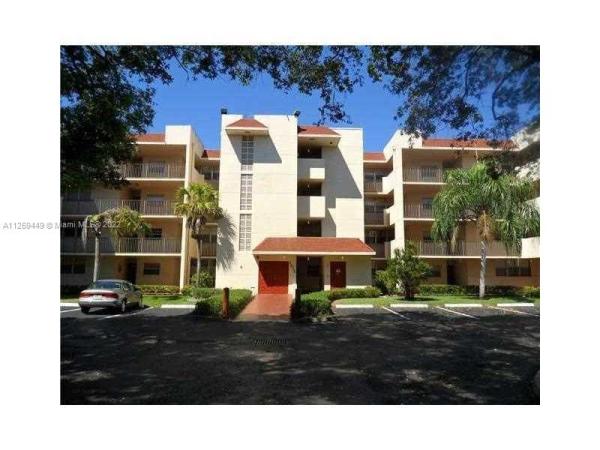 Sabal Palm Of Pine Island Ridge, 1931 Sabal Palm Dr #404, Davie, Florida 33324, image 2