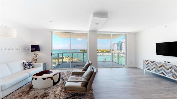 The Grand Venetian, 10 Venetian Way #1002, Miami Beach, Florida 33139, image 1