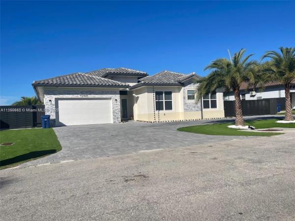 29644 SW 168th Ct, Unincorporated Dade County, Florida 33030, image 2
