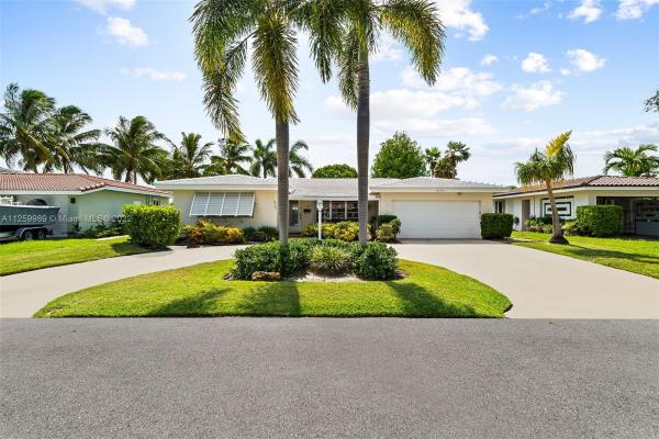 Edgewater Estates, 2137 NE 16th Ave, Wilton Manors, Florida 33305, image 1