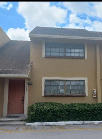 Center Court, 3144 N Pine Island Rd #206, Sunrise, Florida 33351, image 1