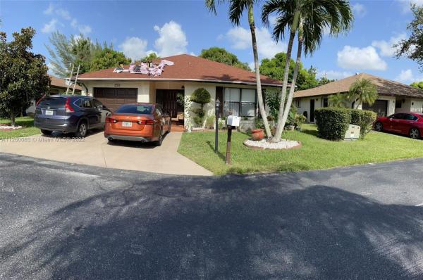 Buttonwood, Greenacres, Florida 33463, image 2