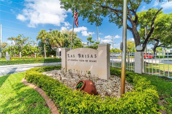 Las Brisas Country Club Of Miami, 7075 NW 186th St #C303, Country Club, Florida 33015, image 1