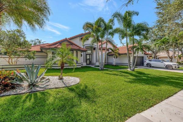 Tequesta At Country Isles, 1222 Jasmine Cir, Weston, Florida 33326, image 1