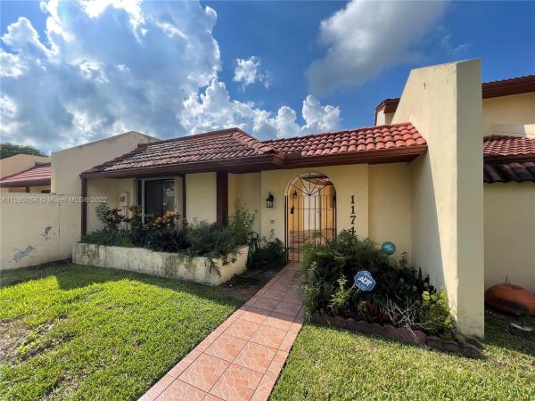 Woodstock Townhomes, 11740 SW 112th Ln, Kendall, Florida 33186, image 1