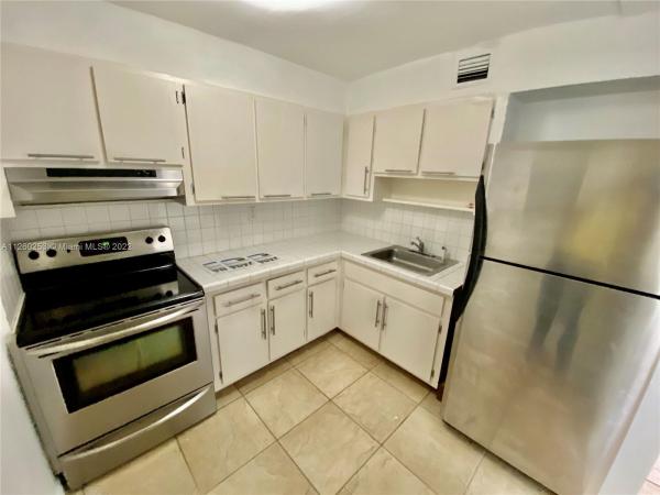 Miami Bayview, 7825 NE Bayshore Ct #206, Miami, Florida 33138, image 1