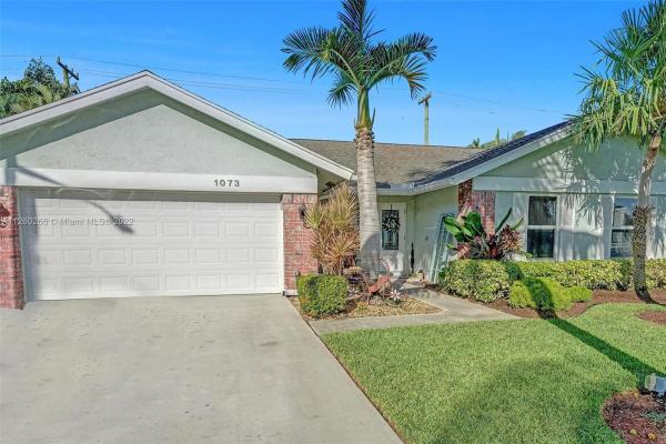 Sky Lake, 1073 NW 11th St, Boynton Beach, Florida 33426, image 1