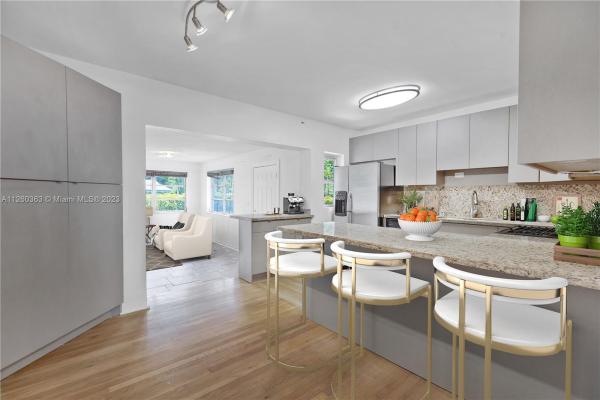 Spring View, 1071 Falcon Ave, Miami Springs, Florida 33166, image 1