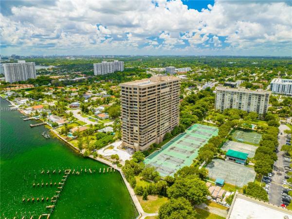 11113 Biscayne Blvd #PH1, Unincorporated Dade County, Florida 33181, image 2
