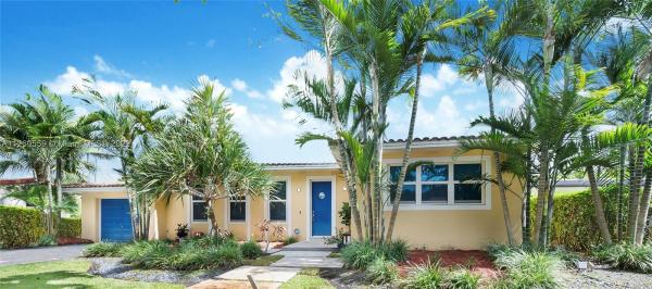 Riviera, 1531 Zoreta Ave, Coral Gables, Florida 33146, image 2