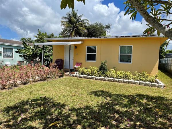 Sherna Park, 1601 NW 116th St, Pinewood, Florida 33167, image 1