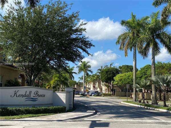 Kendall Breeze, 12595 SW 123rd Ter, Three Lakes, Florida 33186, image 1