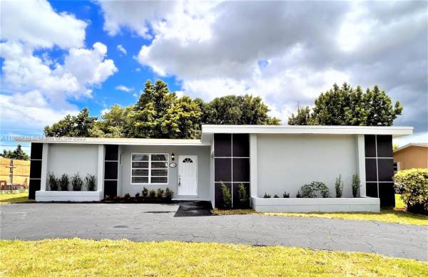 Sunrise Golf Village, 7160 NW 25th St, Sunrise, Florida 33313, image 2