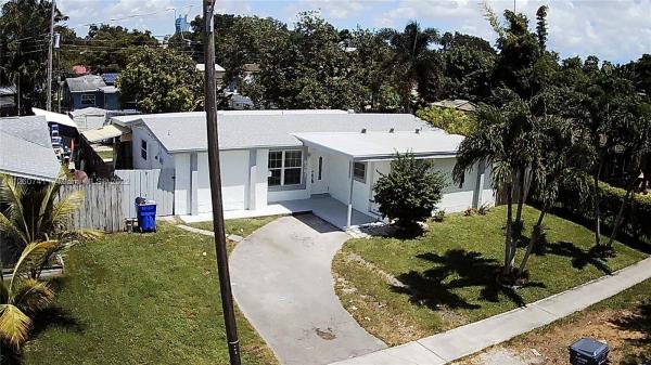 Driftwood Plaza, 6361 Raleigh St, Hollywood, Florida 33024, image 2