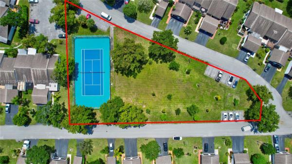Wedgewood, 9315 Wedgewood Ln, Tamarac, Florida 33321, image 1
