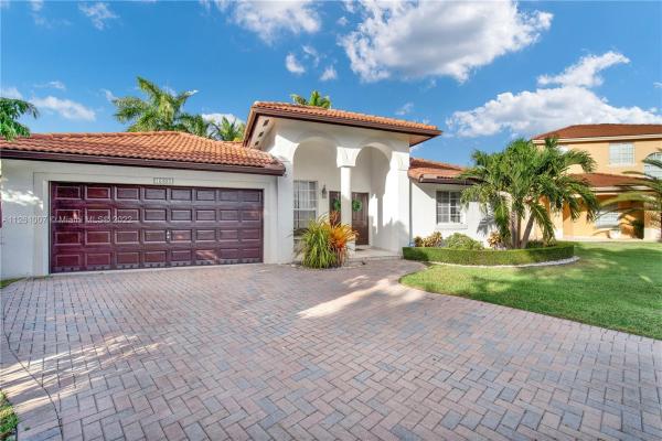 Garden Hills West, 15925 SW 98th St, The Hammocks, Florida 33196, image 1