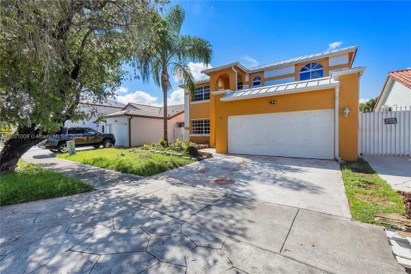 Westwind Lakes, 15618 SW 63rd Ter, Kendall West, Florida 33193, image 2