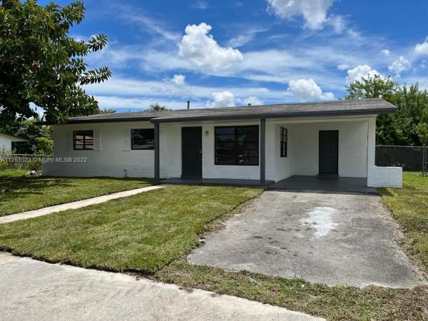 2140 NW 172nd St, Miami Gardens, Florida 33056, image 2