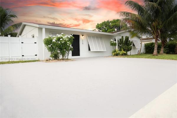 Andover, 115 NE 205th Ter, Miami Gardens, Florida 33179, image 2