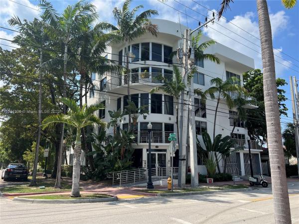 The Manhattan, 900 4th St #2, Miami Beach, Florida 33139, image 1