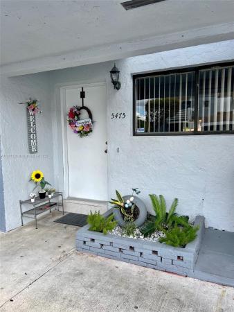 La Mirage, 5475 W 22nd Ct #5475, Hialeah, Florida 33016, image 1