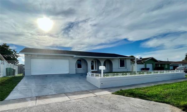 Fairway Lake South, 16160 SW 107th Pl, Palmetto Estates, Florida 33157, image 1
