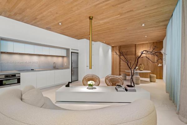 The Montclair, 1700 Meridian Ave #212, Miami Beach, Florida 33139, image 1