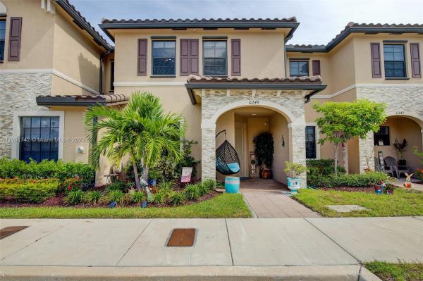 Isola, 11249 SW 249th St, Princeton, Florida 33032, image 2