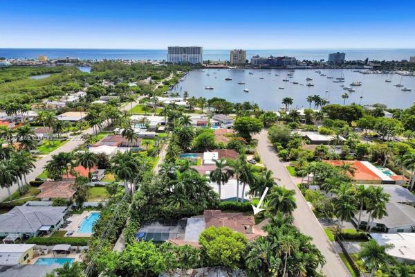 Hollywood Lakes, 939 Buchanan St, Hollywood, Florida 33019, image 2
