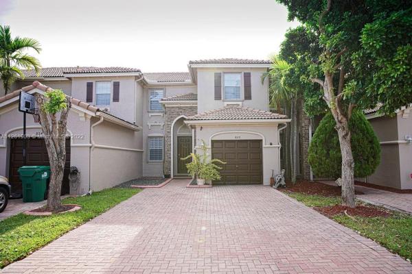 820 SW 154th Path 0, Unincorporated Dade County, Florida 33194, image 2