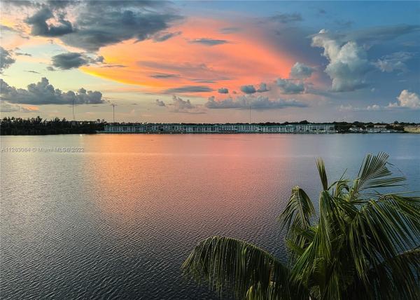 Royal Bahamian East, 1175 NE Miami Gardens Dr #504, Ojus, Florida 33179, image 1