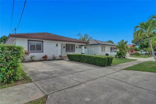Flamingo Park, 12240 SW 217th St, Goulds, Florida 33170, image 1