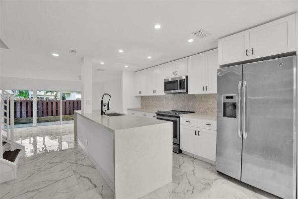 Townhouses At Jacaranda, 8202 NW 8th Pl #7, Plantation, Florida 33324, image 1