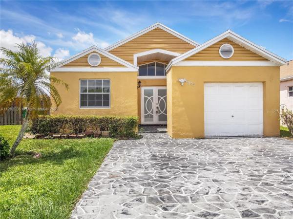 The Meadows Of Miramar, 9957 W Elm Ln, Miramar, Florida 33025, image 2