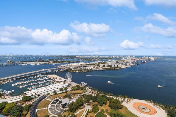 50 Biscayne, 50 Biscayne Blvd #4802, Miami, Florida 33132, image 2