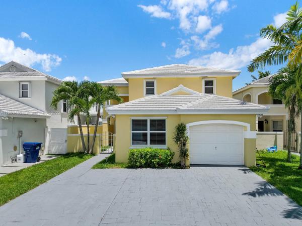 Lancaster & Capri At Lakes Of The Meadow, 4767 SW 154th Ave, Kendall West, Florida 33185, image 1