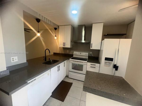 Cascades Of Lauderhill, 7980 NW 50th St #103, Lauderhill, Florida 33351, image 1