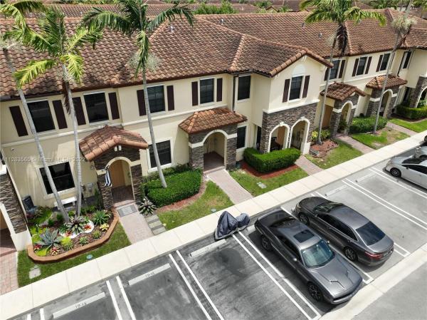 Martinique At Oasis, 3213 SE 6th St, Homestead, Florida 33033, image 1