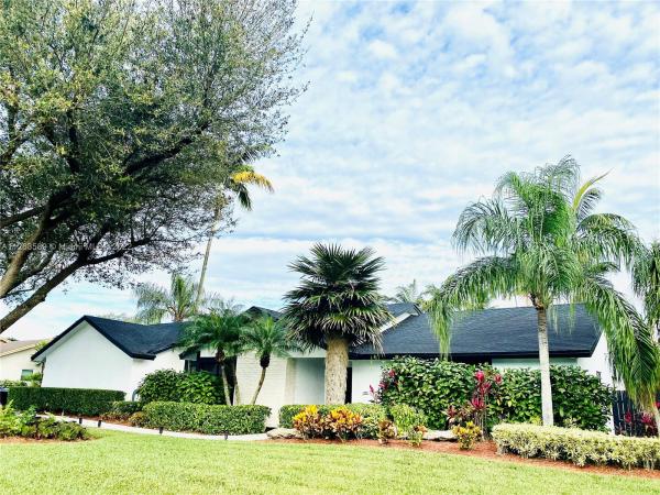 Stonewood, 14817 SW 164th Ter, Richmond West, Florida 33187, image 1