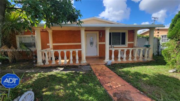 Scott Lake Manor, 1350 NW 174th St, Miami Gardens, Florida 33169, image 2