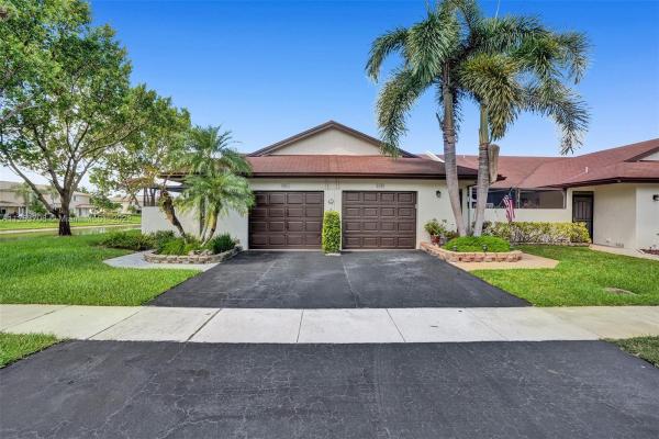 The Landings On Cypress Greens, Tamarac, Florida 33321, image 1