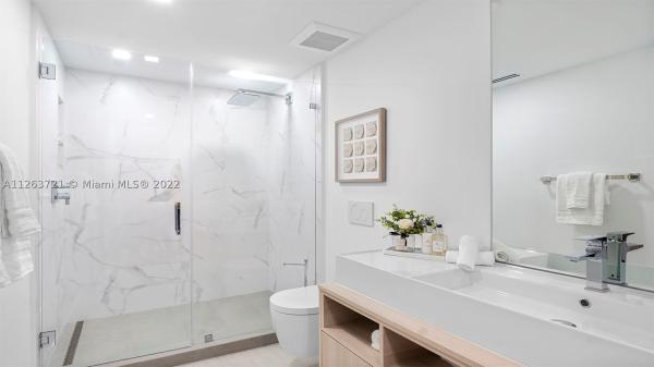Roney Palace, 2301 Collins Ave #641, Miami Beach, Florida 33139, image 1