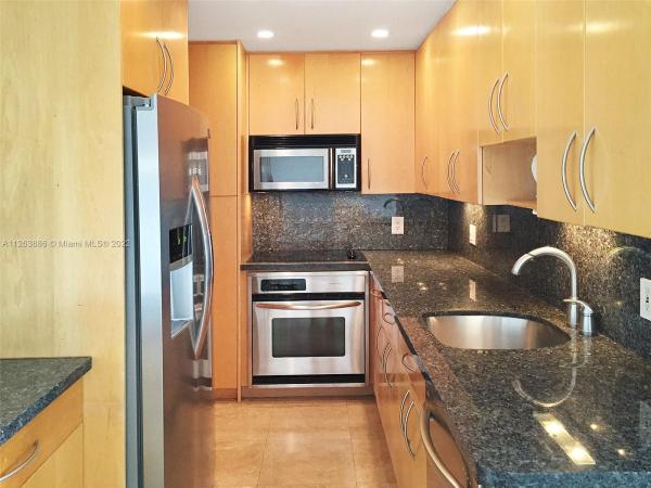 Terrace Towers, 3 W Island Ave #09H, Miami Beach, Florida 33139, image 2